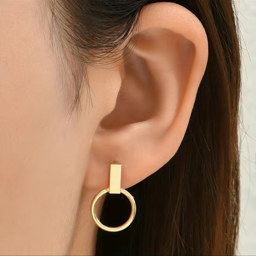 18k Gold Plated Minimalist Hollow Earrings